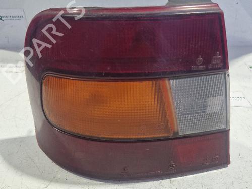 Used Left taillight HYUNDAI LANTRA I (J-1) [1990-1995]  31736935