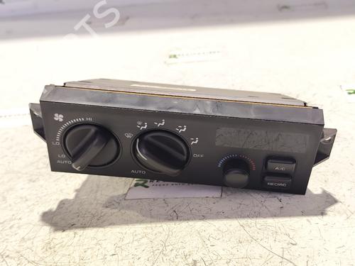 Comando clima JEEP CHEROKEE (XJ) [1983-2001]  31743720