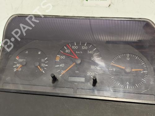 Used Instrument cluster MERCEDES-BENZ SPRINTER 2-t Bus (B901, B902) [1995-2006]  31741052