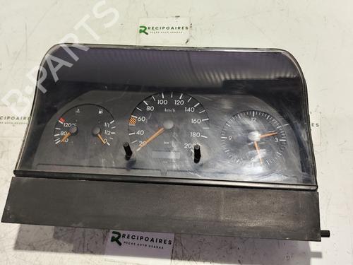 Used Instrument cluster MERCEDES-BENZ SPRINTER 2-t Bus (B901, B902) [1995-2006]  31741053