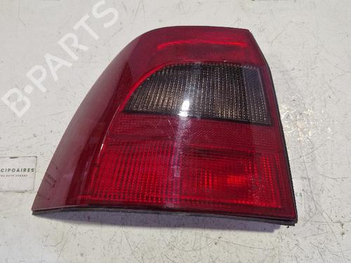 Used Left taillight OPEL VECTRA B (J96) [1995-2004]  31740420
