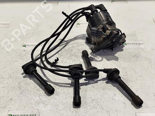 Distributeur HONDA CIVIC VI Hatchback (EJ, EK) [1995-2001]  31741532