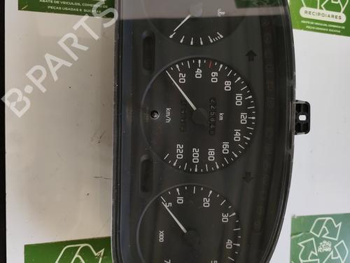 Used Instrument cluster RENAULT MEGANE I (BA0/1_) [1995-2004]  31728724
