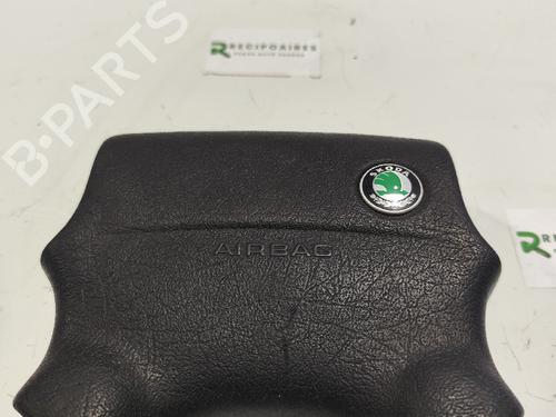Used Driver airbag Driver airbag SKODA FELICIA I Estate (6U5) [1995-1998] 31738243 31738243
