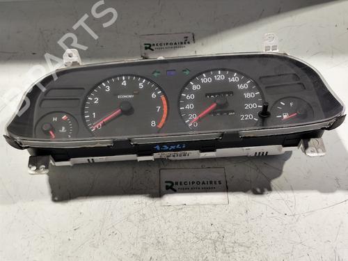 Used Instrument cluster TOYOTA COROLLA Compact (_E10_) [1992-1999]  31733933