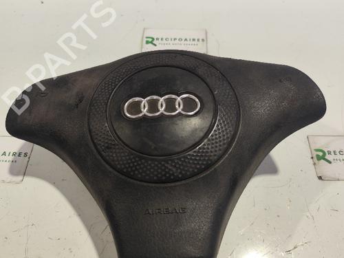 Used Driver airbag AUDI A4 B5 Avant (8D5) [1994-2002]  31738189