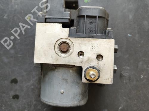 Used ABS pump RENAULT MEGANE I (BA0/1_) [1995-2004]  31727574