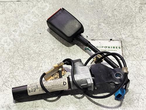 Sikkerhetsbelte foran høyre RENAULT CLIO I (B/C57_, 5/357_) [1990-1999]  31744673