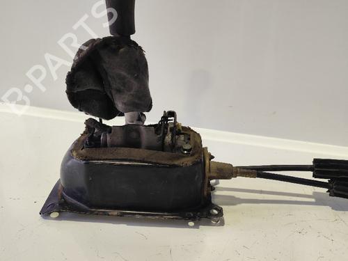 Palanca de cambios VW POLO III (6N1) [1994-1999]  31746310