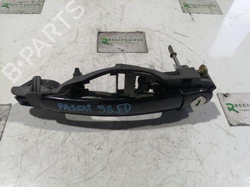 Høyre foran utvendig håndtak VW PASSAT B5 (3B2) [1996-2001]  31730358