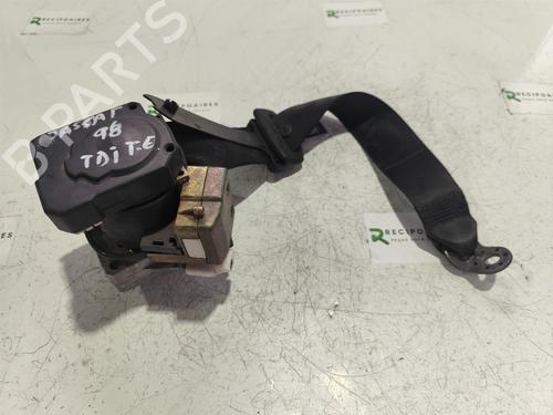 Used Rear left seatbelt VW PASSAT B5 (3B2) [1996-2001]  31741553