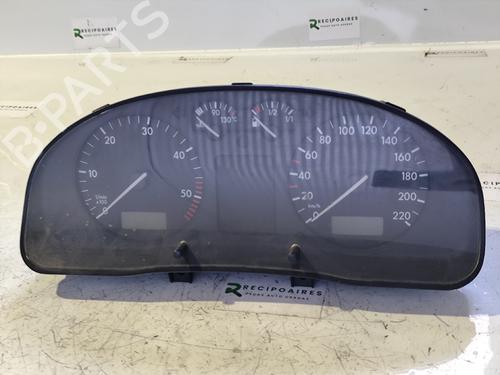 Used Instrument cluster VW PASSAT B5 (3B2) [1996-2001]  31741004
