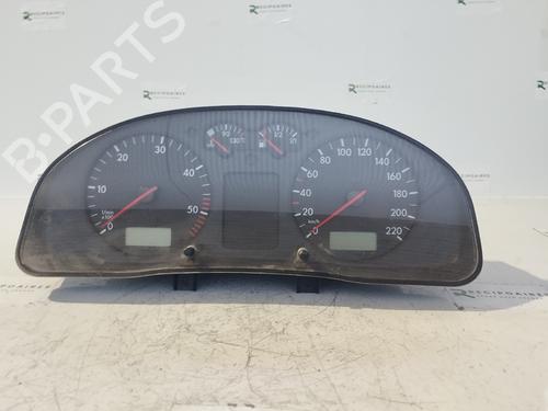 Used Instrument cluster VW PASSAT B5 (3B2) [1996-2001]  31726944