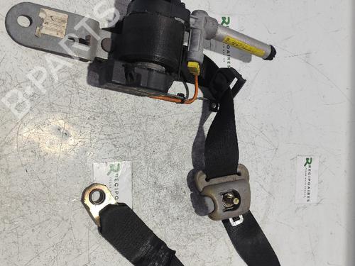 Used Front right seatbelt MITSUBISHI CARISMA (DA_) [1995-2006]  31742519