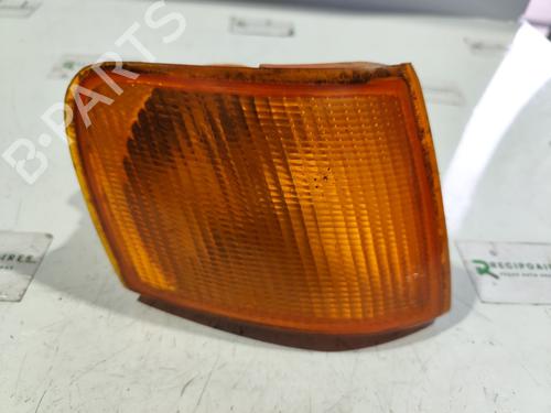 Blinker vorne rechts für FORD ESCORT VI Estate Van (AVL) [1995-2001]  31730739