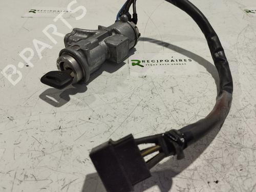 Used Switch Switch MITSUBISHI L200 (K3_T, K2_T, K1_T, K0_T) [1983-1999] 31732699 31732699