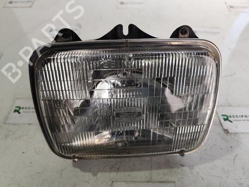 Used Left headlight MITSUBISHI L200 (K3_T, K2_T, K1_T, K0_T) [1983-1999]  31731931