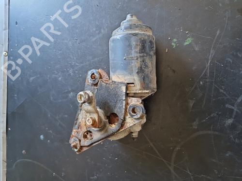Used Front wiper motor TOYOTA COROLLA (KE_, TE_) [1970-1982]  31727633