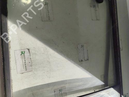 Panel rude bagtil venstre MITSUBISHI L 300 / DELICA II Van (L03_P) [1980-1987]  31730805