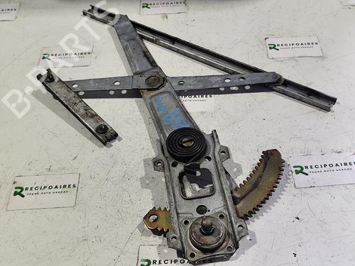 Lève-vitre avant gauche NISSAN URVAN Van (E23) [1980-1998]  31736506