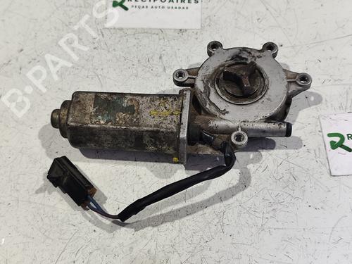 Used Right front window motor NISSAN SUNNY II (N13, B12) [1986-1992]  31736628