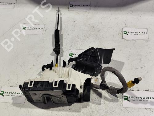 Used Front right lock MERCEDES-BENZ C-CLASS (W204) [2007-2015]  31735797