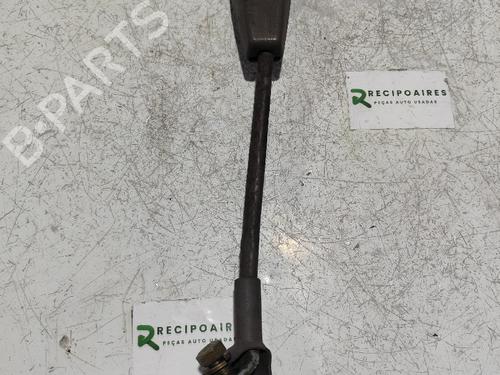 Used Rear center seatbelt OPEL CAMPO (TF0, TF1) [1987-2002]  31743510