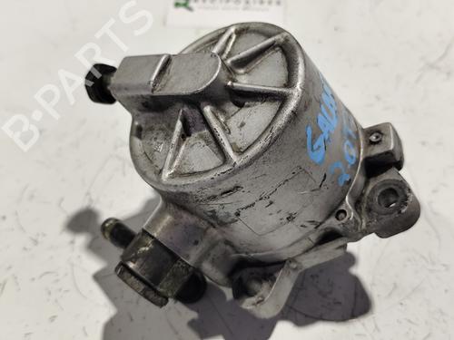 Used Vacuum pump MITSUBISHI GALANT VIII (EA_) [1996-2004]  31760056