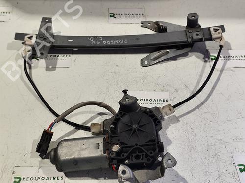 Rudehejsemekanisme Højre foran NISSAN PRIMERA (P11) [1996-2002]  31736437