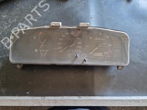 Used Instrument cluster NISSAN PRIMERA (P11) [1996-2002]  31728177