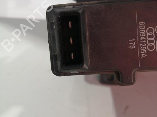 Left headlight SEAT CORDOBA (6K1, 6K2) | BP31730276C28