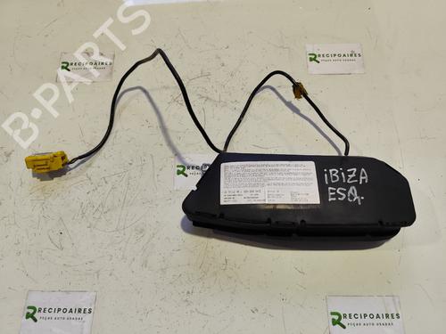 Used Left seat airbag SEAT IBIZA II (6K1) [1993-2002]  31738343