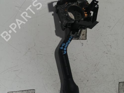 Used Steering column stalk SEAT CORDOBA (6K1, 6K2) [1993-2002]  31730401