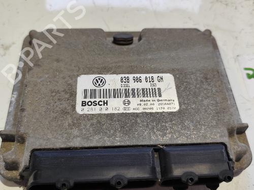 Used Engine control unit (ECU) Engine control unit (ECU) SKODA OCTAVIA I (1U2) [1996-2010] 31738342 31738342