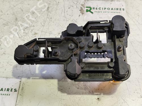 Used Lamp holder SEAT IBIZA II (6K1) [1993-2002]  31740098
