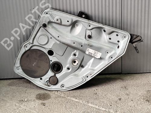 Used Rear right window mechanism VW GOLF IV (1J1) [1997-2008]  31736305