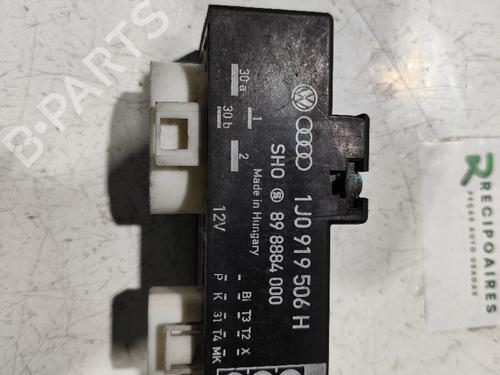 Used Electronic module VW GOLF IV (1J1) [1997-2008]  31732810
