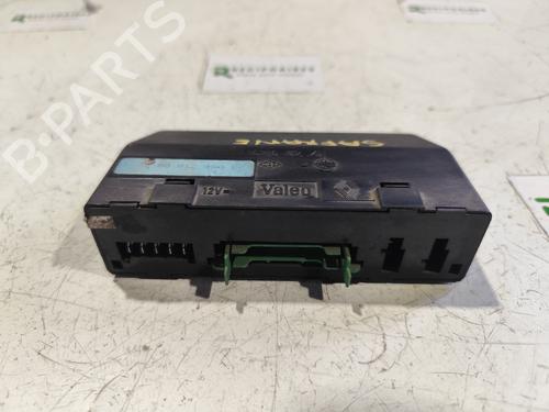 Used Electronic module RENAULT SAFRANE I (B54_) [1992-1997]  31732505