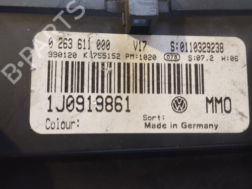 Instrument cluster VW GOLF IV (1J1)  | BP31726904C47 