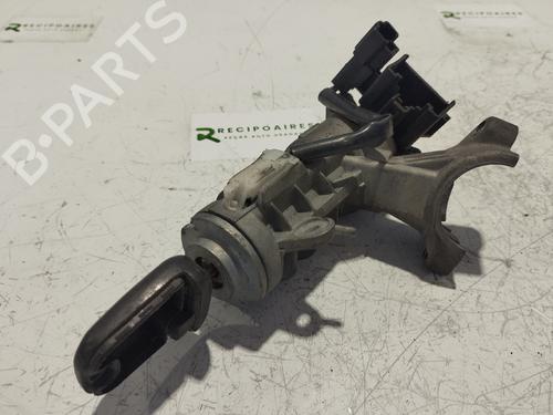 Used Switch TOYOTA AVENSIS (_T22_) [1997-2003]  31742380