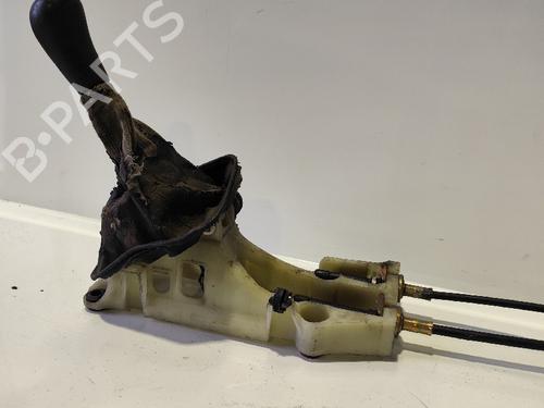 Used Gear lever TOYOTA AVENSIS (_T22_) [1997-2003]  31746317