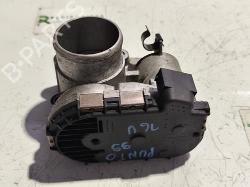 Used Throttle body FIAT PUNTO (176_) [1993-1999]  31739296