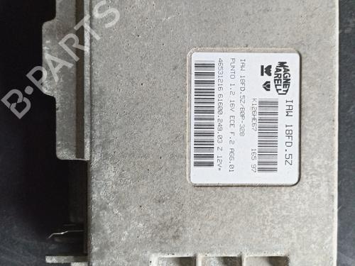 Used Engine control unit (ECU) Engine control unit (ECU) FIAT PUNTO (176_) [1993-1999] 31727002 31727002