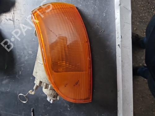 Used Right front indicator FIAT PUNTO (176_) [1993-1999]  31726393