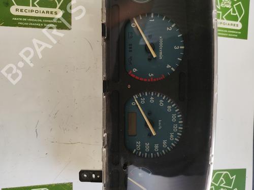 Used Instrument cluster LAND ROVER FREELANDER I (L314) [1998-2006]  31728821