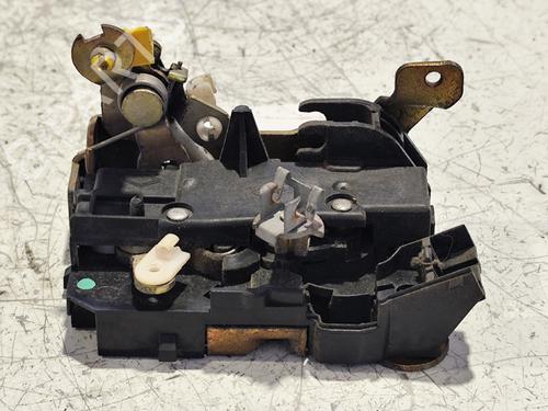 Used Front left lock RENAULT KANGOO (KC0/1_) [1997-2026]  31741781