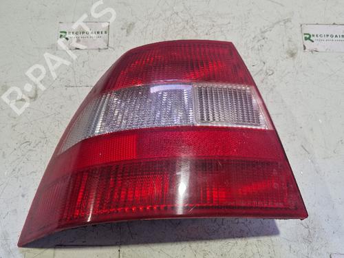 Used Left taillight OPEL VECTRA B (J96) [1995-2004]  31740386