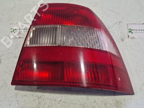 Used Right taillight Right taillight OPEL VECTRA B (J96) [1995-2004] 31740390 31740390