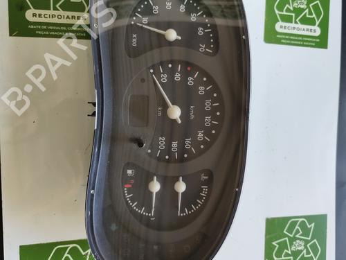 Used Instrument cluster Instrument cluster 31728667 31728667