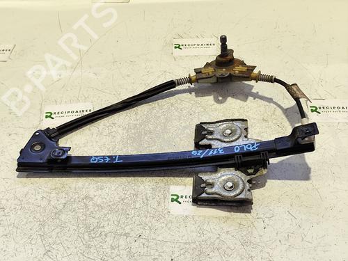 Alzavetro posteriore sinistro VW POLO Variant (6V5) [1997-2001]  31743292